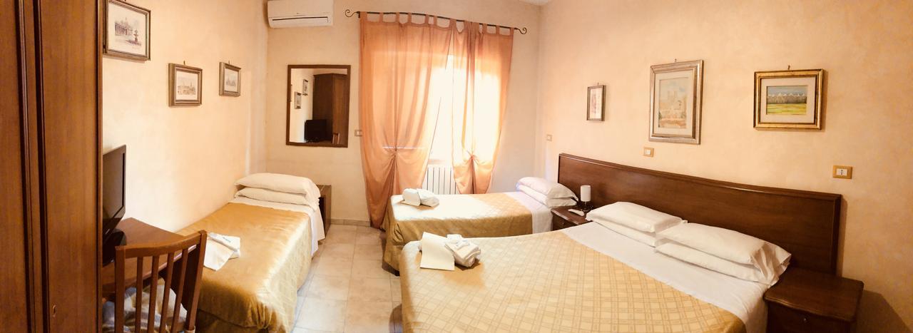 Hotel Casarola - Trigoria Castel di Decima Dış mekan fotoğraf